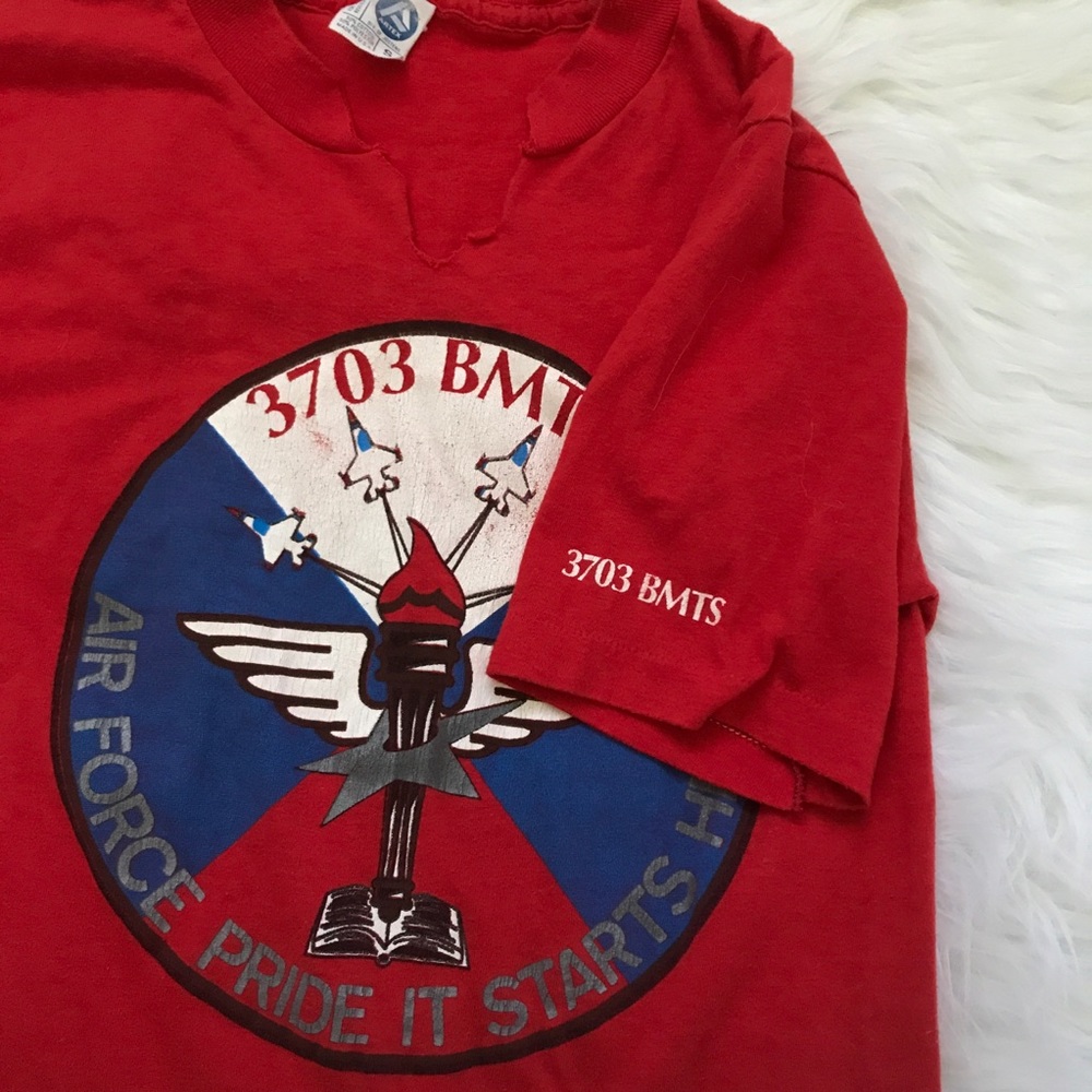 ▪️vintage | THIN! red Air Force support t-shirt▪️
